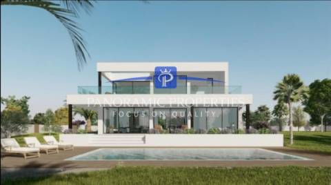 Moradia T4 contemporânea com vista panorâmica para o mar, amplos terraços e acabamentos de luxo.