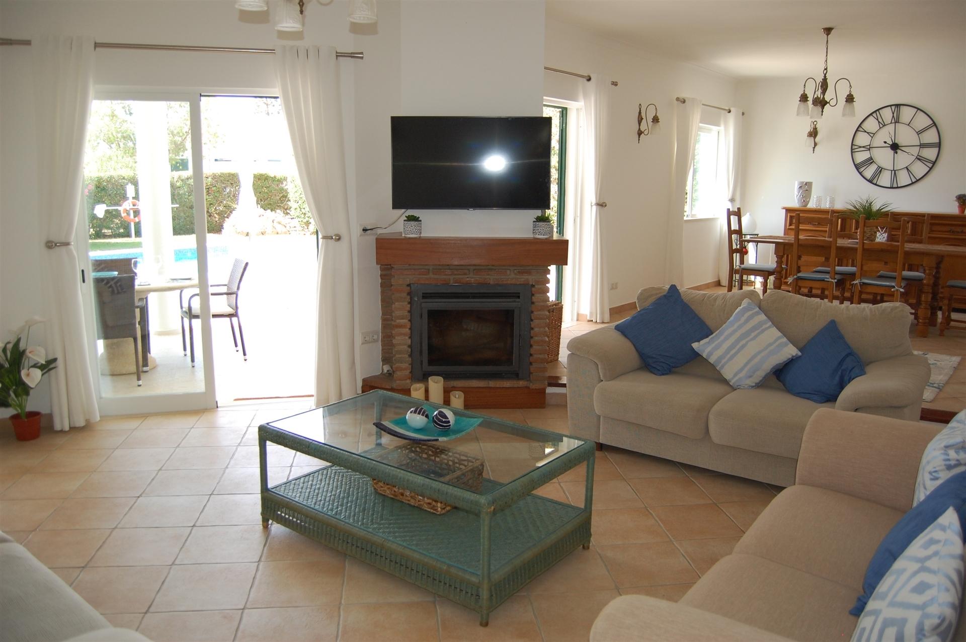 Excepcional Moradia de 4 Quartos com Vista Mar