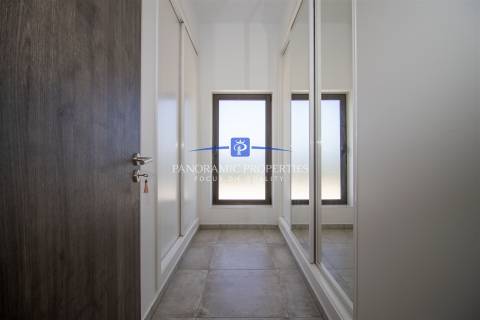 Moradia excepcional com 4 quartos + 1, e piscina