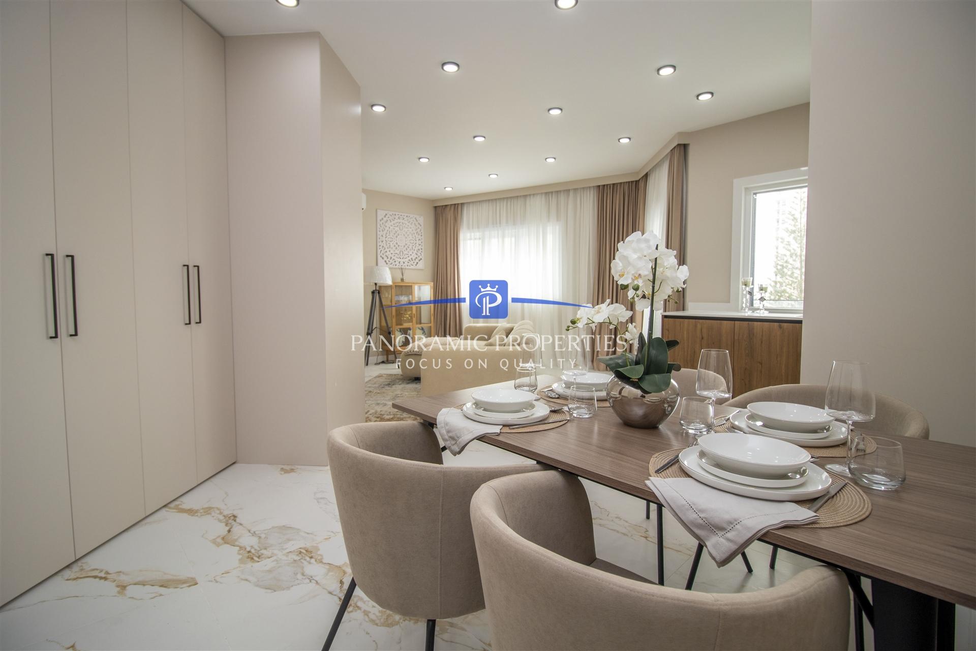 Apartamento contemporâneo com 2 quartos, situado  em Armação de Pêra