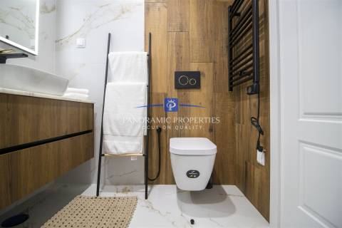 Apartamento contemporâneo com 2 quartos, situado  em Armação de Pêra