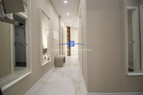 Apartamento contemporâneo com 2 quartos, situado  em Armação de Pêra