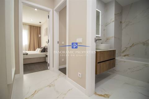 Apartamento contemporâneo com 2 quartos, situado  em Armação de Pêra