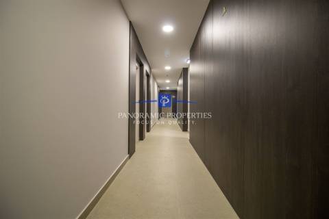 Apartamento contemporâneo com 2 quartos, situado  em Armação de Pêra