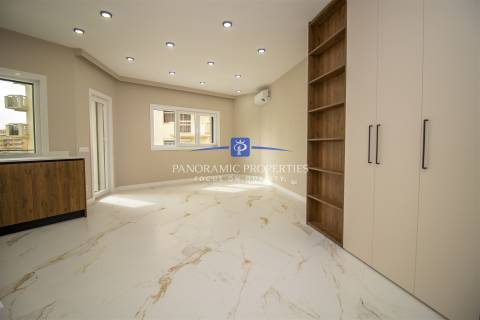 Descubra este elegante e contemporâneo apartamento de 2 quartos, localizado em Armação de Pêra