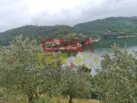 Terreno T4 Venda em Águas Belas,Ferreira do Zêzere