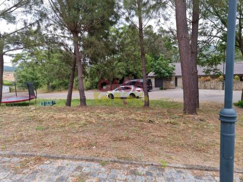 Terreno T4 Venda em Águas Belas,Ferreira do Zêzere