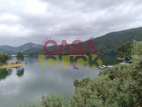 Terreno T4 Venda em Águas Belas,Ferreira do Zêzere