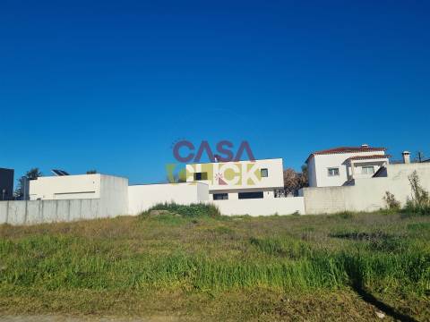 Lote de Terreno T4 Venda em Riachos,Torres Novas