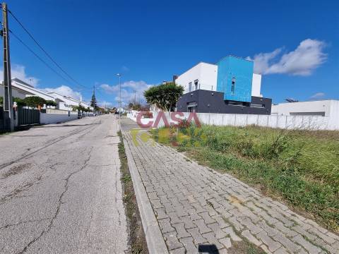 Terreno T3 Venda em Riachos,Torres Novas