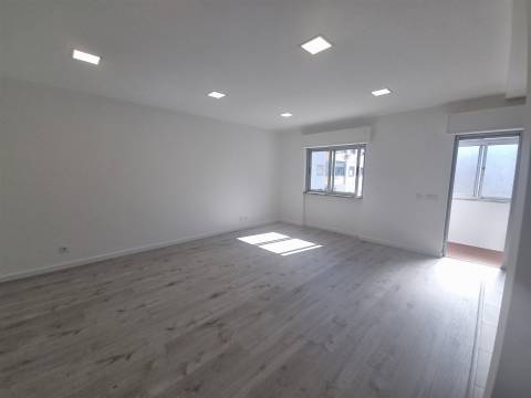 Apartamento T2 Venda em Nossa Senhora de Fátima,Entroncamento