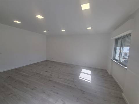 Apartamento T2 Venda em Nossa Senhora de Fátima,Entroncamento