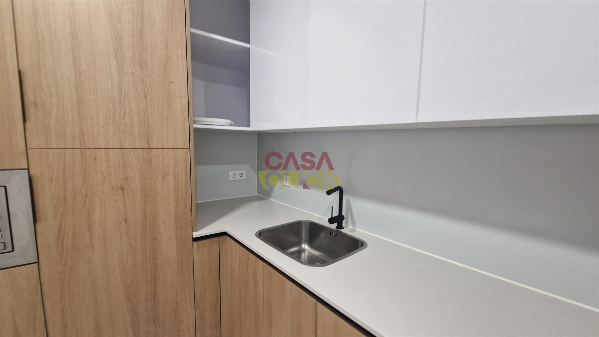 Apartamento T1 Arrendamento em Torres Novas (Santa Maria, Salvador e Santiago),Torres Novas