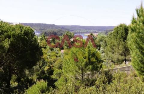 Lote de Terreno T4 Venda em Constância,Constância