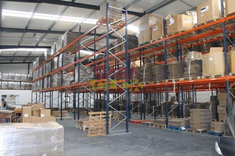 Armazém T1 Venda em Montalvo,Constância