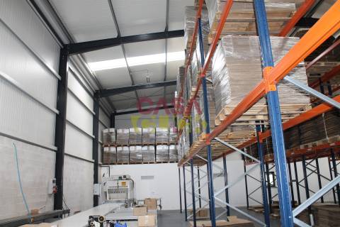 Armazém T1 Venda em Montalvo,Constância