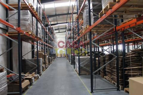 Armazém T1 Venda em Montalvo,Constância