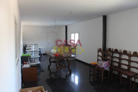 Armazém T1 Venda em Montalvo,Constância