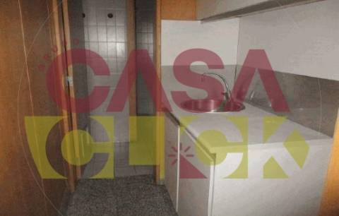 Loja  Venda em São Miguel do Rio Torto e Rossio ao Sul do Tejo,Abrantes