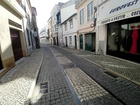 Loja T1 Venda em Torres Novas (Santa Maria, Salvador e Santiago),Torres Novas