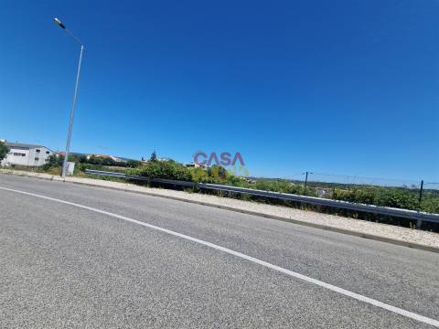 Terreno T3 Venda em Torres Novas (Santa Maria, Salvador e Santiago),Torres Novas