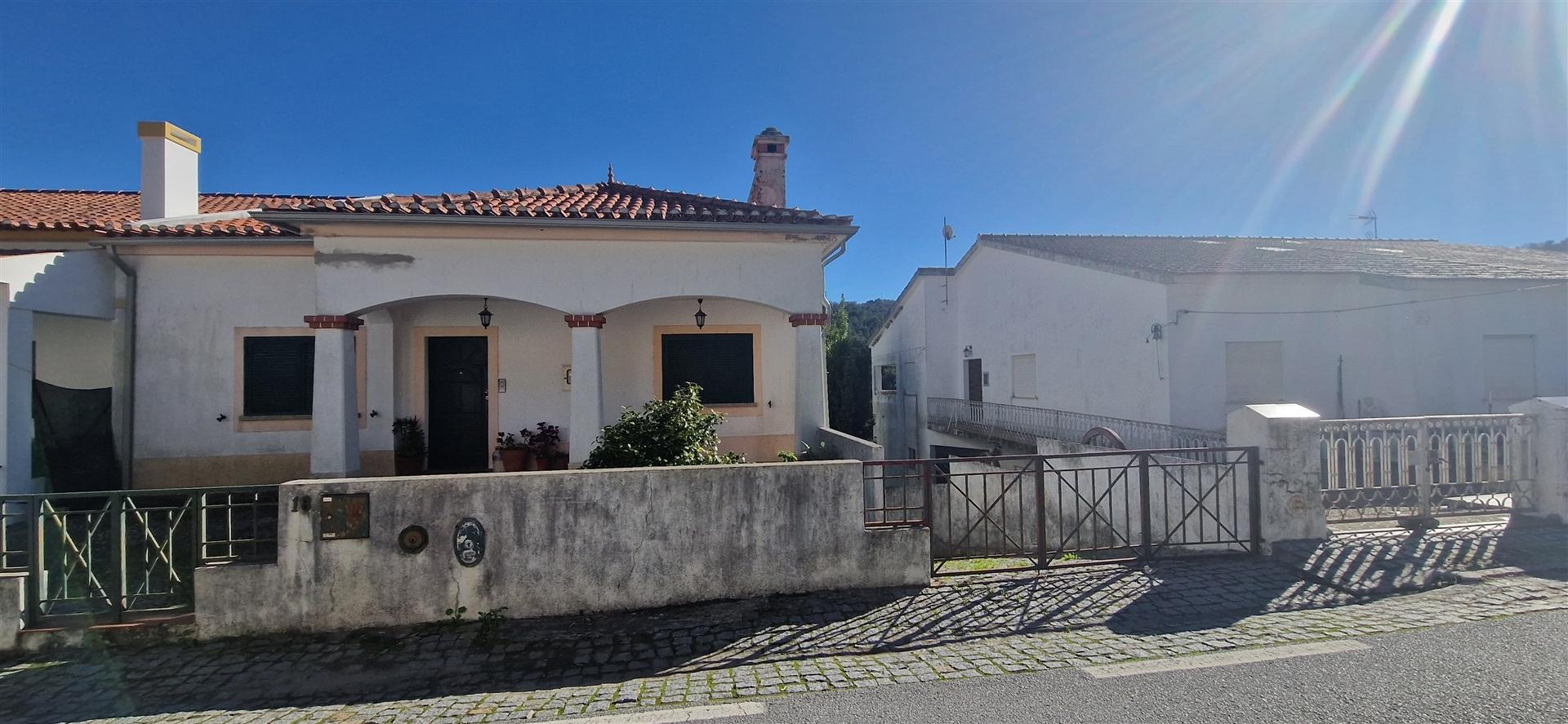 Moradia T4 Venda em Ribeira de Nisa e Carreiras,Portalegre