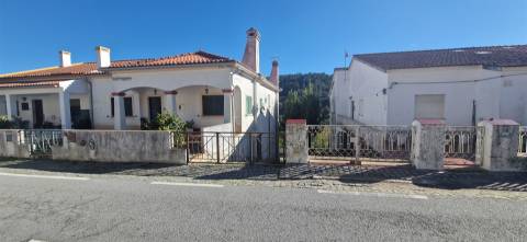 Moradia T4 Venda em Ribeira de Nisa e Carreiras,Portalegre