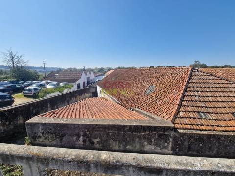 Moradia T6 Venda em Santarém (Marvila), Santa Iria da Ribeira de Santarém, Santarém (São Salvador) e Santarém (São Nicolau),Santarém