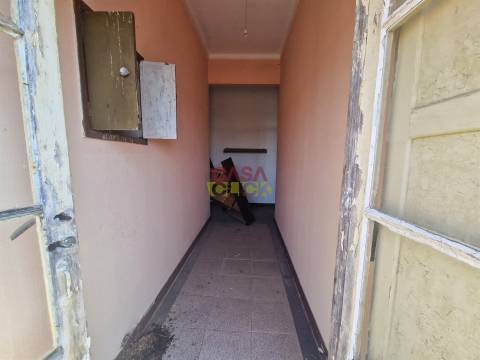 Moradia T6 Venda em Santarém (Marvila), Santa Iria da Ribeira de Santarém, Santarém (São Salvador) e Santarém (São Nicolau),Santarém