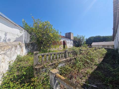 Moradia T6 Venda em Santarém (Marvila), Santa Iria da Ribeira de Santarém, Santarém (São Salvador) e Santarém (São Nicolau),Santarém