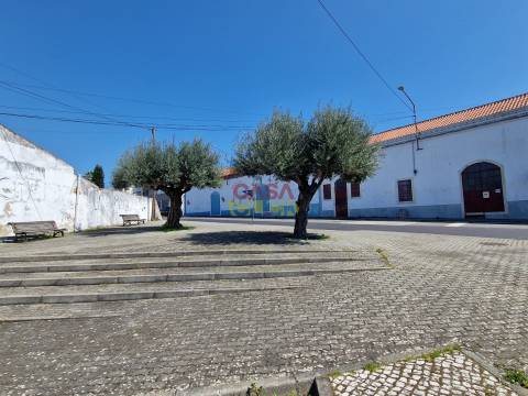 Moradia T6 Venda em Santarém (Marvila), Santa Iria da Ribeira de Santarém, Santarém (São Salvador) e Santarém (São Nicolau),Santarém