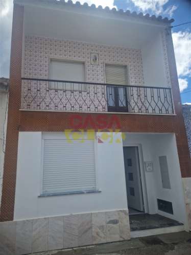 Moradia T2 Arrendamento em Malhou, Louriceira e Espinheiro,Alcanena