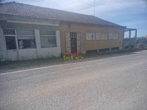 Moradia T3 Venda em Alcanena e Vila Moreira,Alcanena
