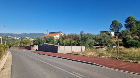 Lote de Terreno T3 Venda em Bugalhos,Alcanena