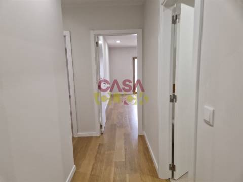 Apartamento T4 Venda em Tomar (São João Baptista) e Santa Maria dos Olivais,Tomar