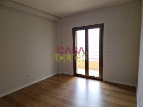 Apartamento T4 Venda em Tomar (São João Baptista) e Santa Maria dos Olivais,Tomar