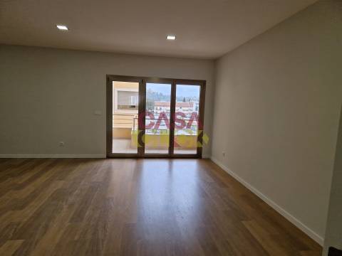 Apartamento T4 Venda em Tomar (São João Baptista) e Santa Maria dos Olivais,Tomar