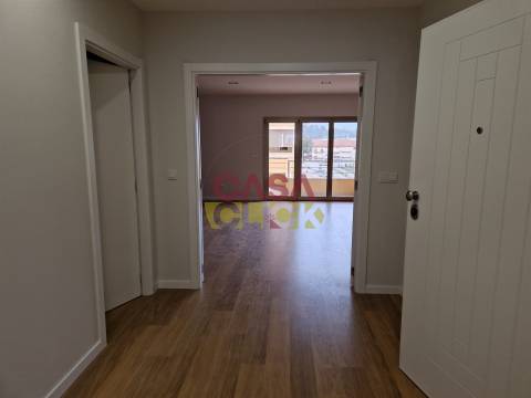 Apartamento T4 Venda em Tomar (São João Baptista) e Santa Maria dos Olivais,Tomar