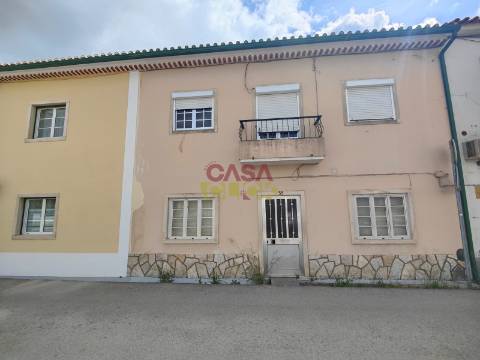 Prédio T6 Venda em Torres Novas (Santa Maria, Salvador e Santiago),Torres Novas