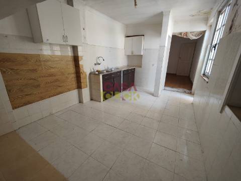 Prédio T6 Venda em Torres Novas (Santa Maria, Salvador e Santiago),Torres Novas