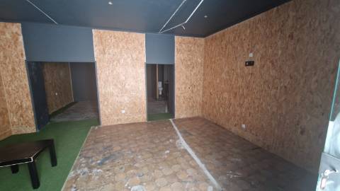 Loja  Arrendamento em Torres Novas (Santa Maria, Salvador e Santiago),Torres Novas