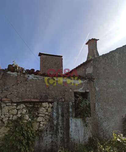 Moradia Devoluta T3 Venda em Torres Novas (São Pedro), Lapas e Ribeira Branca,Torres Novas