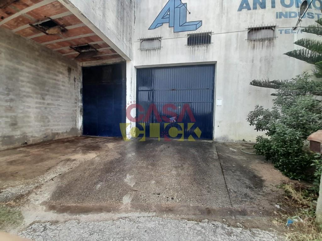 Armazém  Venda em Amiais de Baixo,Santarém