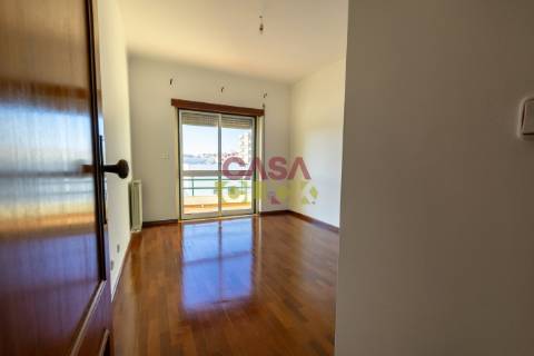 Apartamento T2 Arrendamento em São João Baptista,Entroncamento