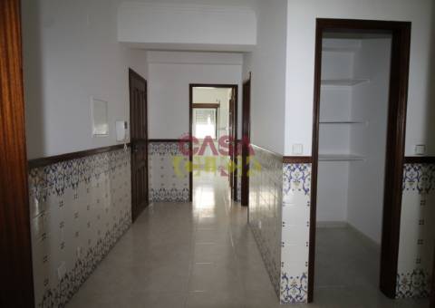 Apartamento T2 Arrendamento em São João Baptista,Entroncamento