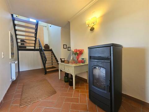 QUINTA DE CHARME, IDEAL PARA HABITAÇÃO, AL E EXPLORAÇÃO AGRICOLA , C/ PISCINA, CHURRASQUEIRA, JARDIM