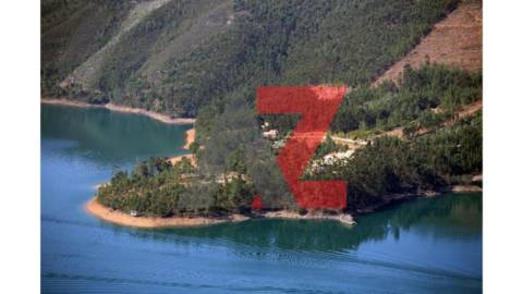 Lotes para habita&ccedil;&atilde;o inseridos em...