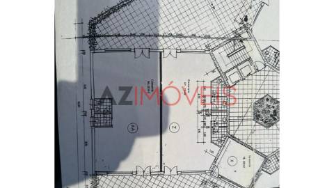 Vende-se loja composta por tr&ecirc;s...