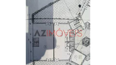 Vende-se loja composta por tr&ecirc;s...