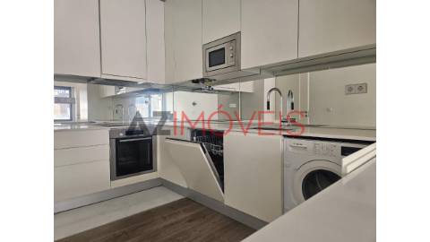 Numa cidade, onde se ouve por aí dizer que...